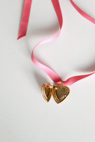 Vintage Locket Ribbon Necklace -  Two Flowers Heart